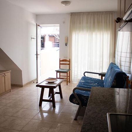 Apartaments La Torreta 阿尔塔夫拉 外观 照片