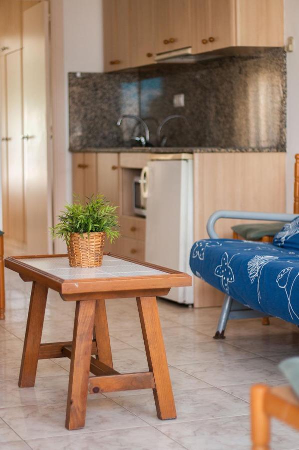 Apartaments La Torreta 阿尔塔夫拉 外观 照片